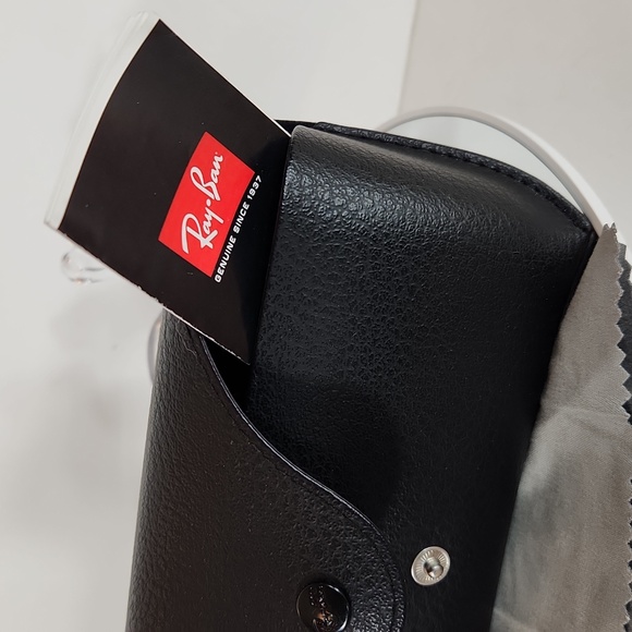 BLACK FRIDAY Deal * Ray Ban Sunglasses with Case - Picture 7 of 7
